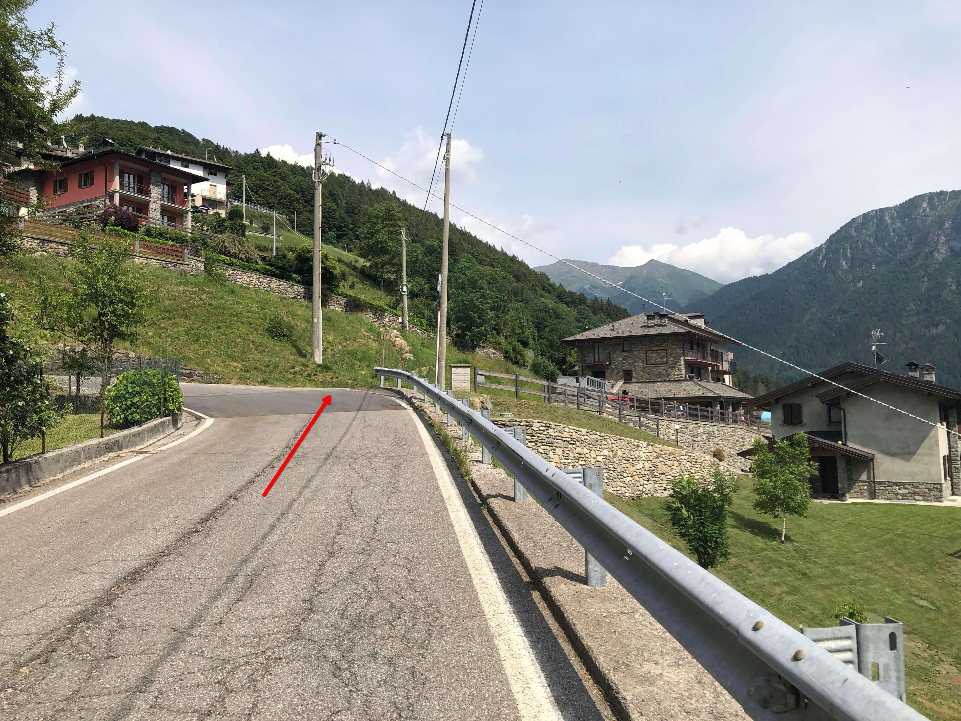 Svolta a destra all'altezza della curva